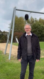 Freitagsinfo 10.10.2025
Heute in der Freitagsinfo: 
-Spielplatzkommission 
-Alte Feuerwehr Wachtendonk 
-Pflegeberatung 
-Reparatur Café 
-Graffiti 
-Danke für 20 Jahre Messdienerfahrt-Begleitung 
-Engelbert Strauss-Kataloge gesucht 
-Veranstaltungsreihe Klima&Energie 
-Pflanzentauschbörse 
-Besichtigung Dorfstube 
https://youtu.be/Qn65asvB_YY 
#wankum #wachtendonk #paulhoene #freitagsinfo #bürgermeisterwawa