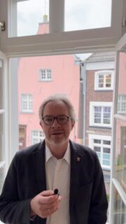 Freitagsinfo 16.01.2026
Heute in der Freitagsinfo:
- Wasserschaden im Haus Püllen 
- Änderung der Vorfahrtsregelung am Sebastianusweg
- „KostBar“ eröffnet neu auf der Weinstraße 5 
- Karnevalszug Wachtendonk: Anmeldungen & Zugweg! 
- Karnevalsveranstaltungen von WKG, WCC und freiwilliger Feuerwehr 
- Irish Session am Samstag, 17.01. 
- Ausstellung im Haus Püllen 
https://youtu.be/7Ektm_T_8pE 
#wankum #wachtendonk #paulhoene #freitagsinfo #bürgermeisterwawa