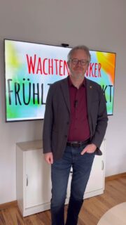 Freitagsinfo 27.03.2026
Heute in der Freitagsinfo:
- Frühlingsmarkt im historischen Ortskern
- Fleißige Helfer beim Frühjahrsputz am vergangenen Samstag
- Regelungen zum Osterfeuer
- Naturpark sucht ehrenamtliche Helfer
- Kinderbuch spielt in Wachtendonk
- Ausstellung „Grau malt bunt“
- Ostereierschießen der Bruderschaft Wankum
- Kreativ-Mitmach-Café
- Elfmeter-Turnier des TSV
https://youtu.be/tn5GdwzoO0Y
#wankum #wachtendonk #paulhoene #freitagsinfo #bürgermeisterwawa